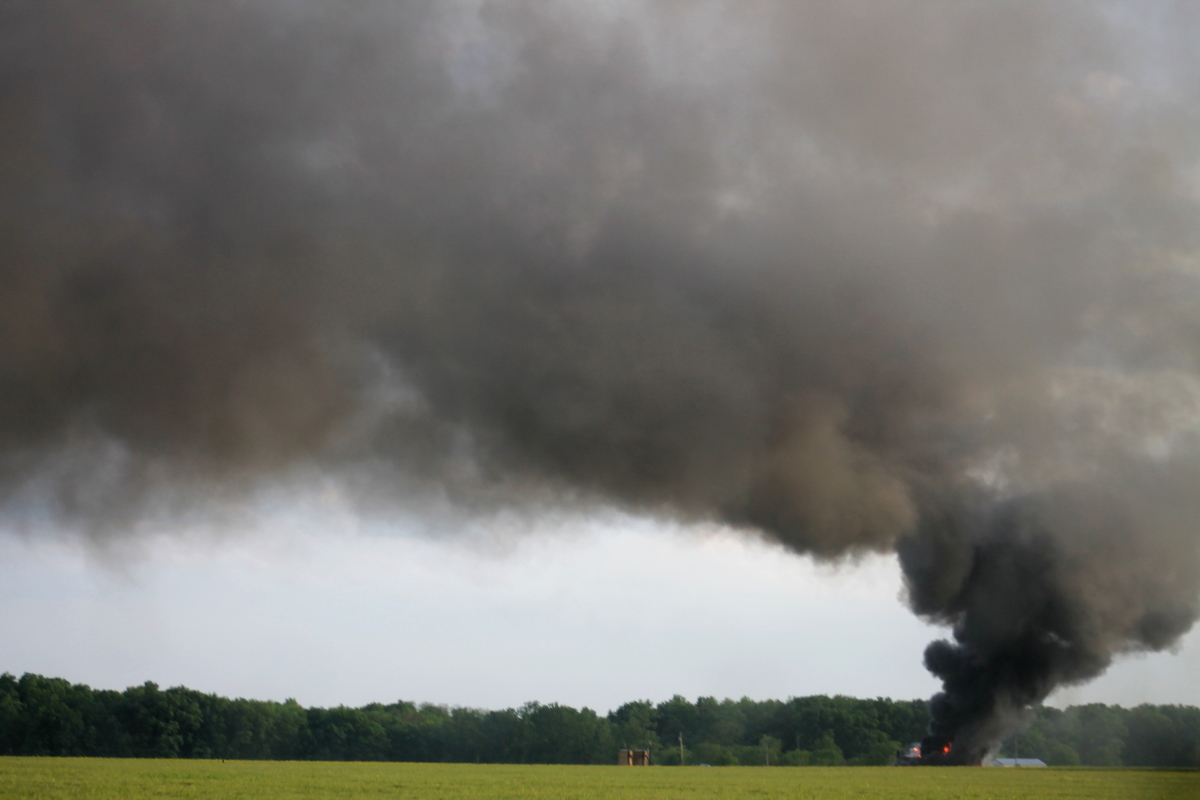 billowing_smoke_3_by_eleutheria_stock-d8ngud7-contrast-cut.jpg
